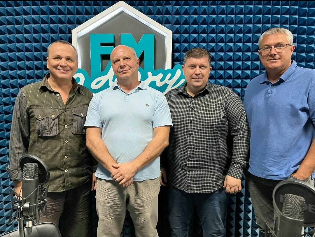 Премьера песни и интервью создателей: фильм «Народные мстители» анонсировали в радиоэфире